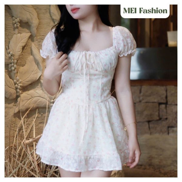 đầm trễ vai