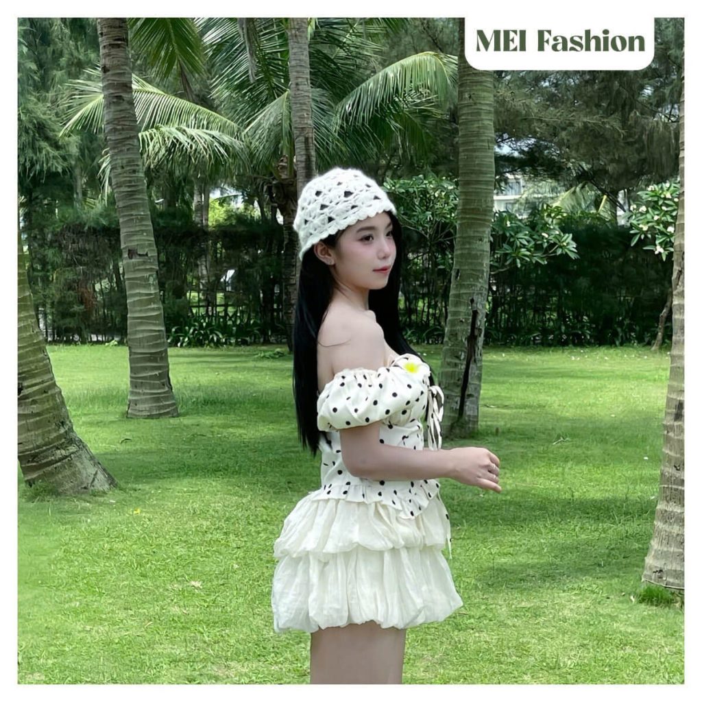 Set áo trễ vai chấm bi