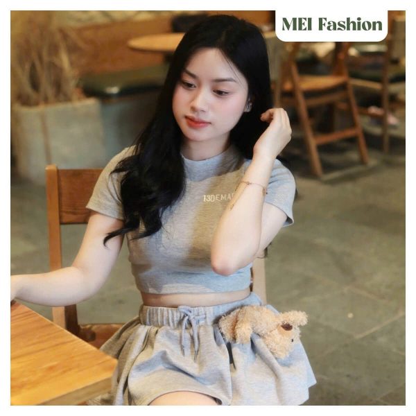 Set áo gấu phối chân váy